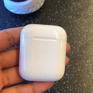 Air Pods (Used)